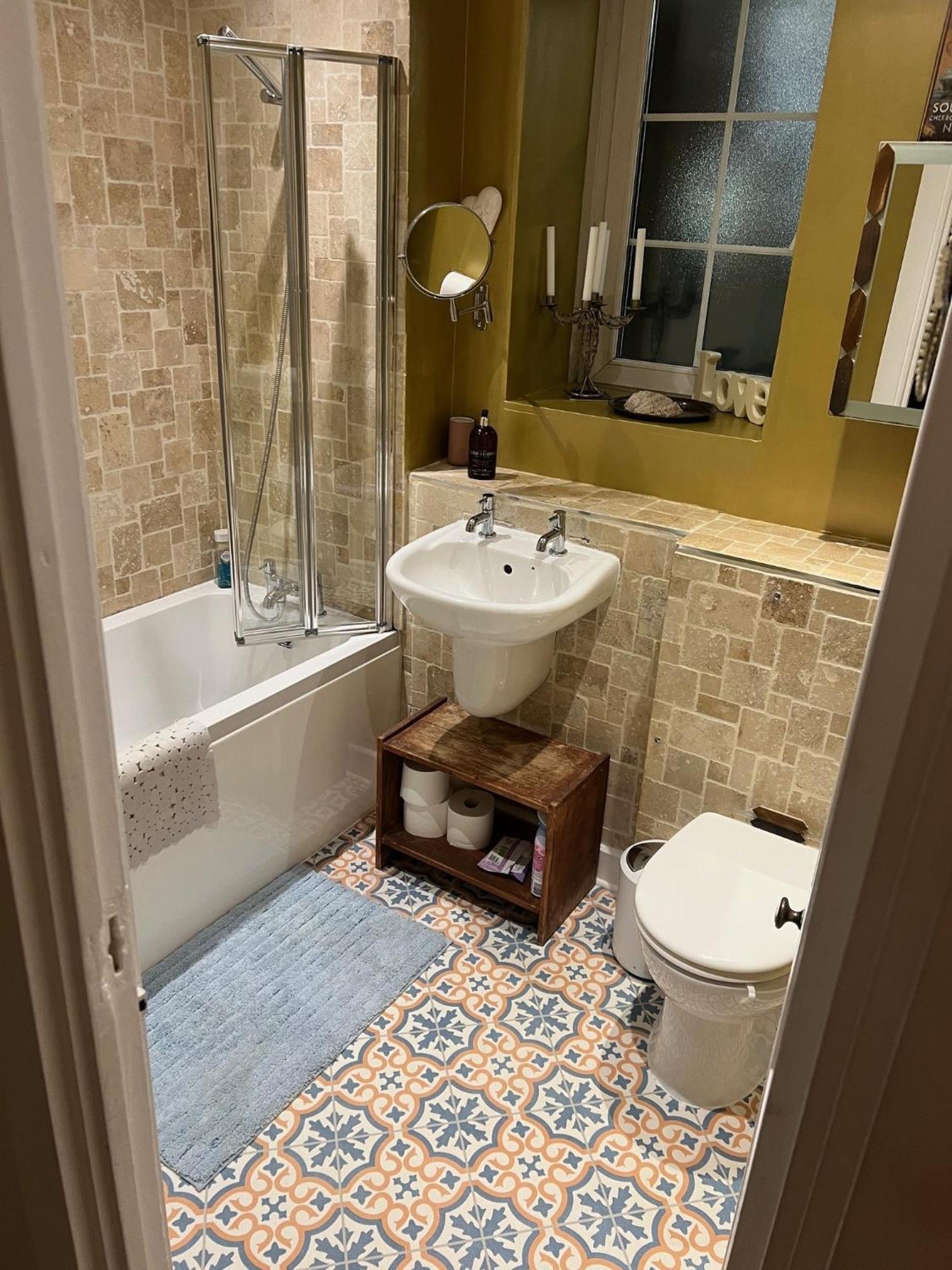 Great Rooms In An Uber Cool Flat! London Bridge Экстерьер фото